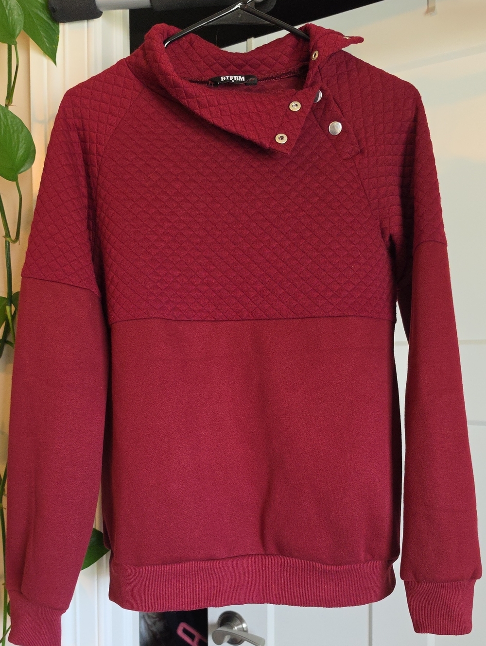 Quilted Funnel-Neck Women's Sweater in Burgundy